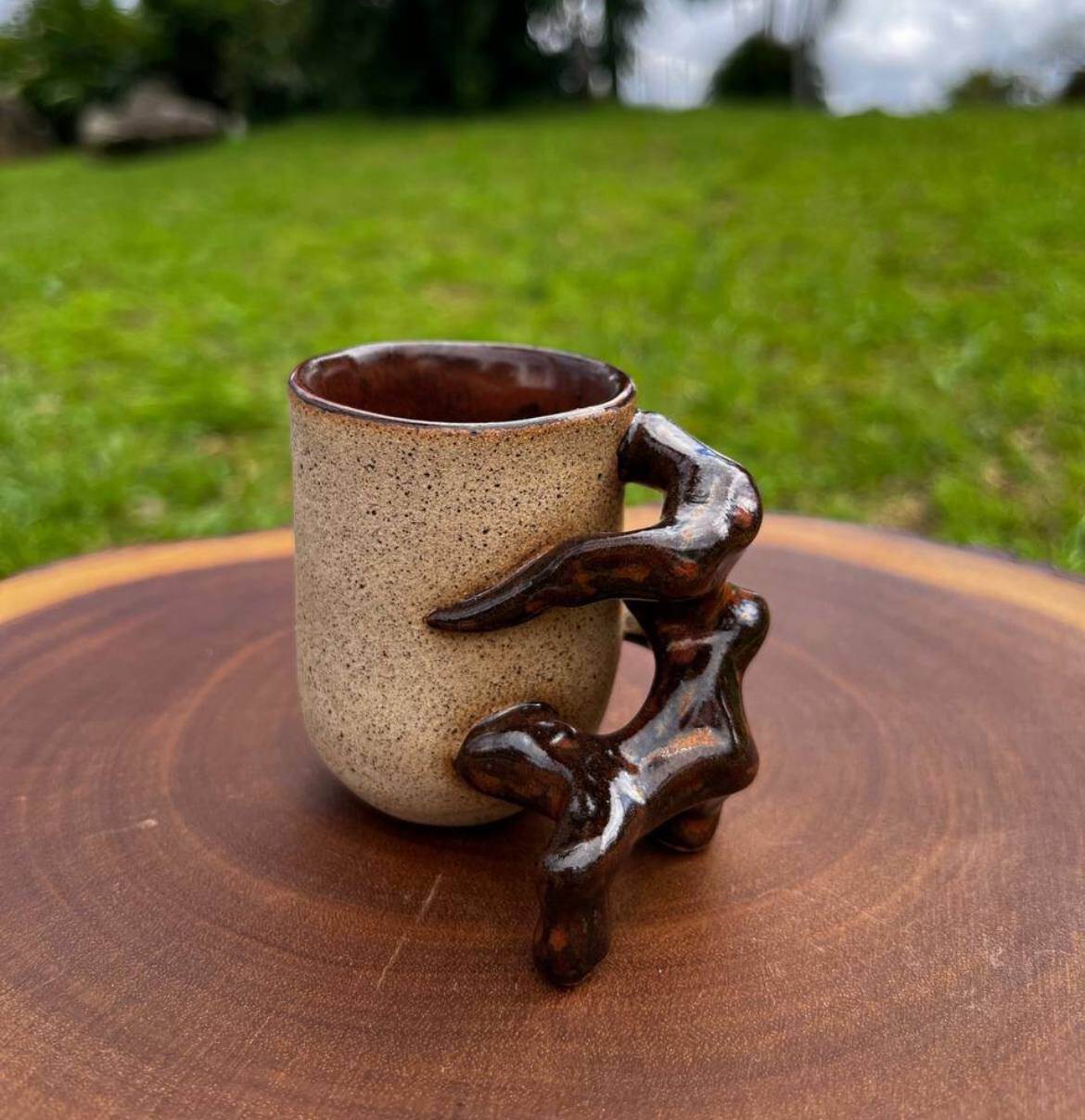 Caneca Raiz